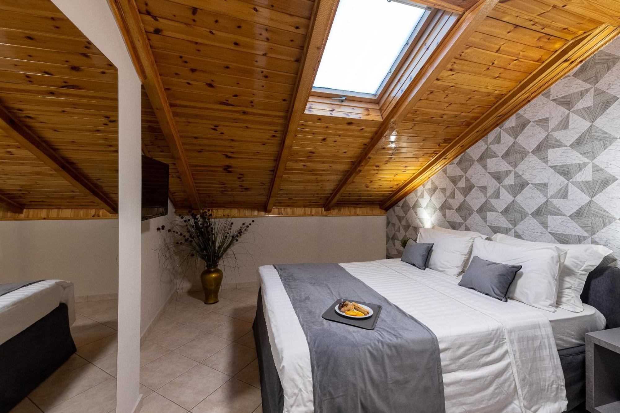 Nantin Hotel Joánina Kültér fotó